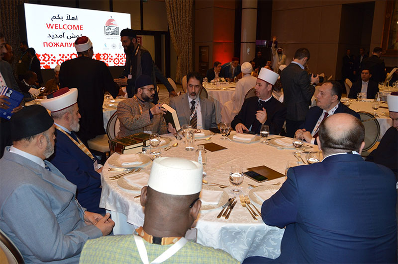 Dr. Hassan Mohiuddin Qadri Presents Dustur al-Madina al-Munawwara to Grand Mufti of Albania