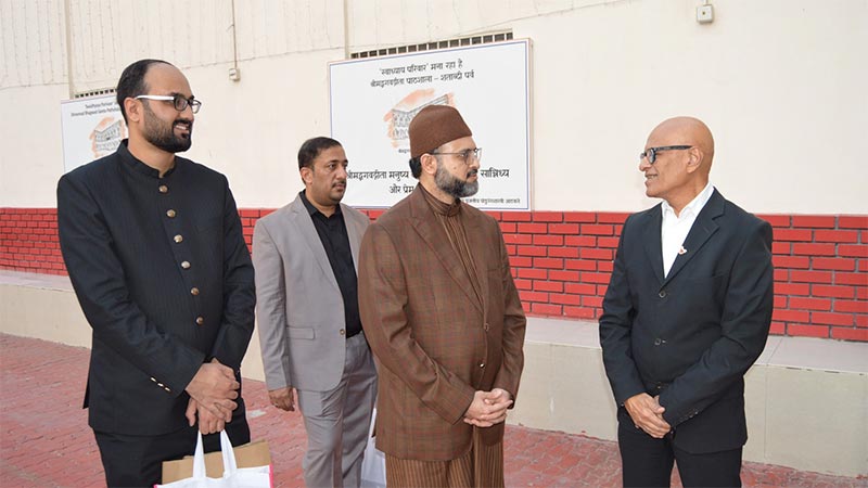 Dr Hassan Qadri Temple Visit Bahrain