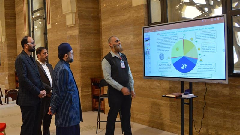 Dr Hassan Qadri Visit Historic Mosque of Bahrain