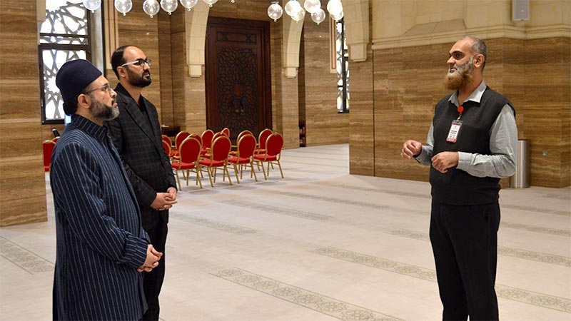 Dr Hassan Qadri Visit Historic Mosque of Bahrain
