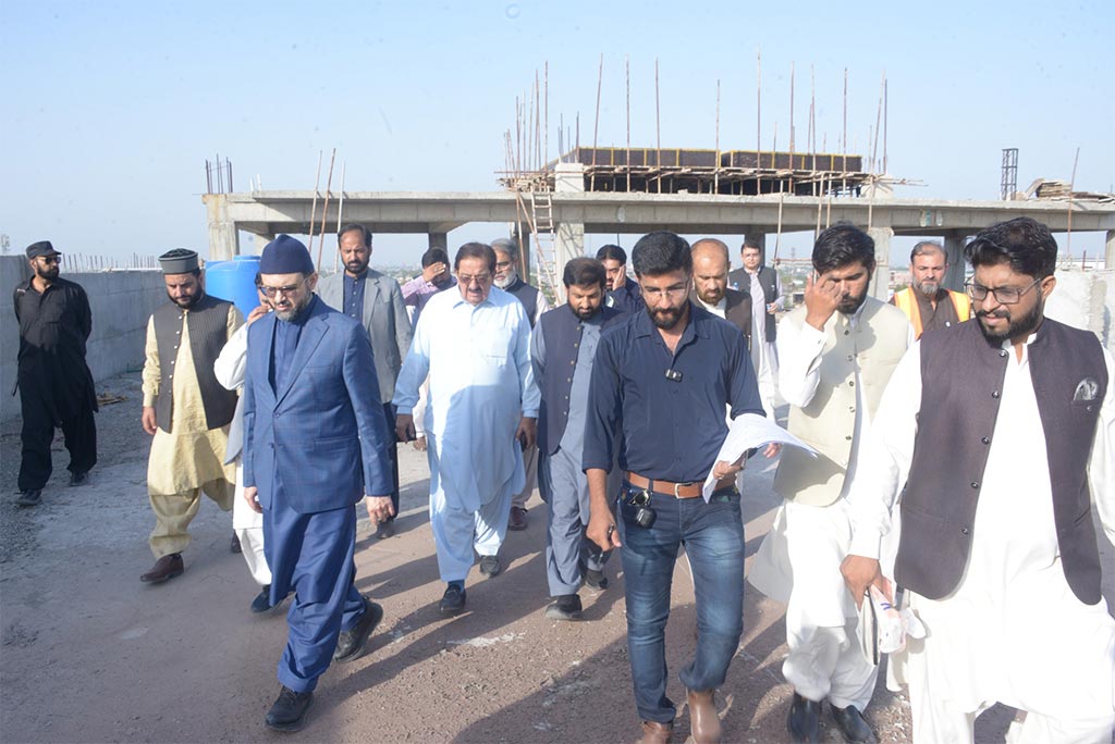 Dr-Hassan Qadri Visits Al Aazmiyah Institute Lahore