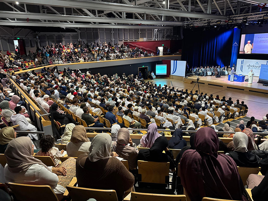 Prof. Dr Hassan Mohiuddin Qadri, accompanied Dr Muhammad Tahir-ul-Qadri at inaugural keynote of Al-Hidayah 2025