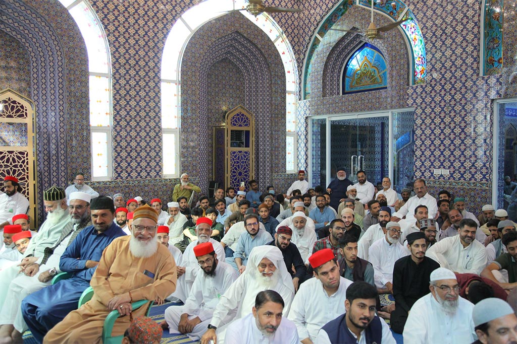 Dr Hassan Qadri addresses Khutba Jummah at Jamia Shaykh-ul-Islam Lahore