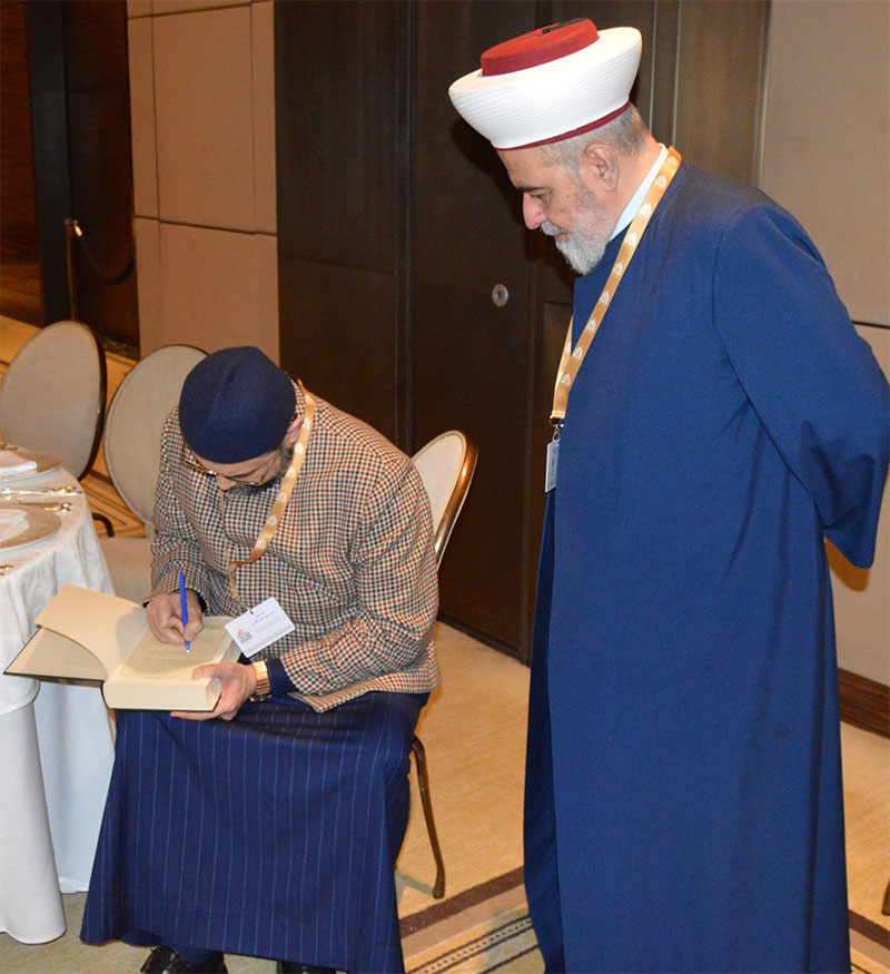 Dr. Hassan Mohiuddin Qadri and Grand Mufti of Ukraine Discuss Muslim Unity and Peace