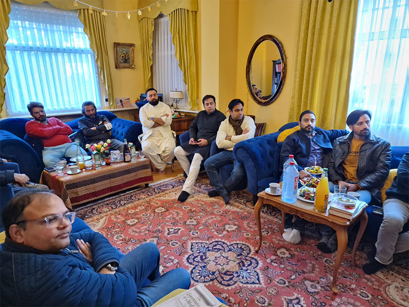 Dr-Hassan-Qadri-meets-with-Professionals-in-Germany-2025-0"