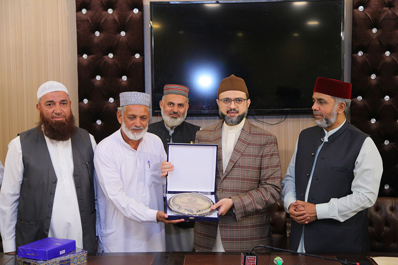 Dr Hassan Qadri quote leadership book and speech service