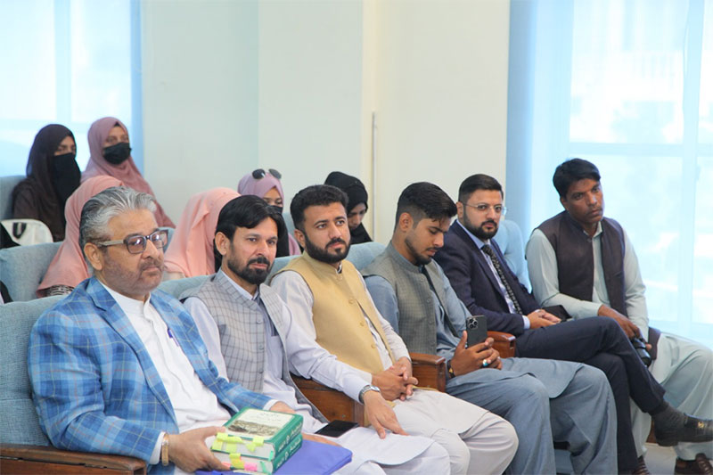 Dr Hassan Qadri addresses seminar Islamic leadership haripur