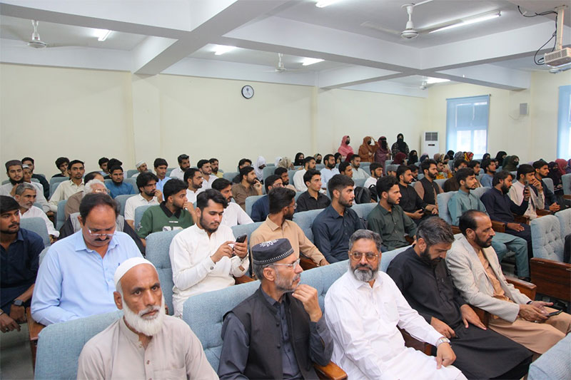 Dr Hassan Qadri addresses seminar Islamic leadership haripur