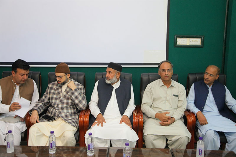 Dr Hassan Qadri addresses seminar Islamic leadership haripur