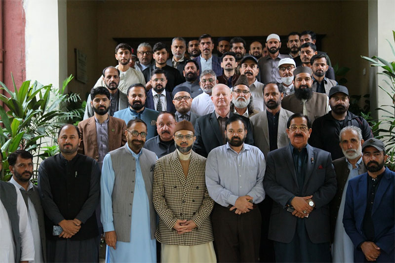 Dr Hassan Qadri visit Hazara University welcome by VC Iqbal Murtaza