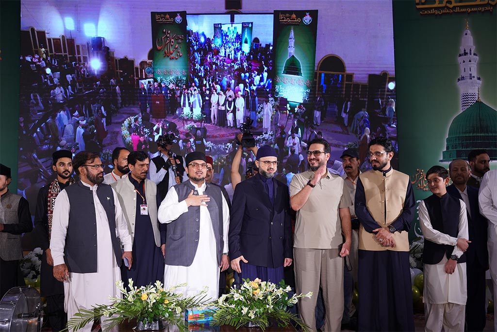 Dr Hassan and Hussain Qadri Arrival 42nd International Mawlid Conference 2025