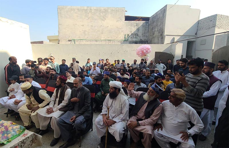 Dr Hussain Mohiuddin Qadri Participate Workers Convention Kasur