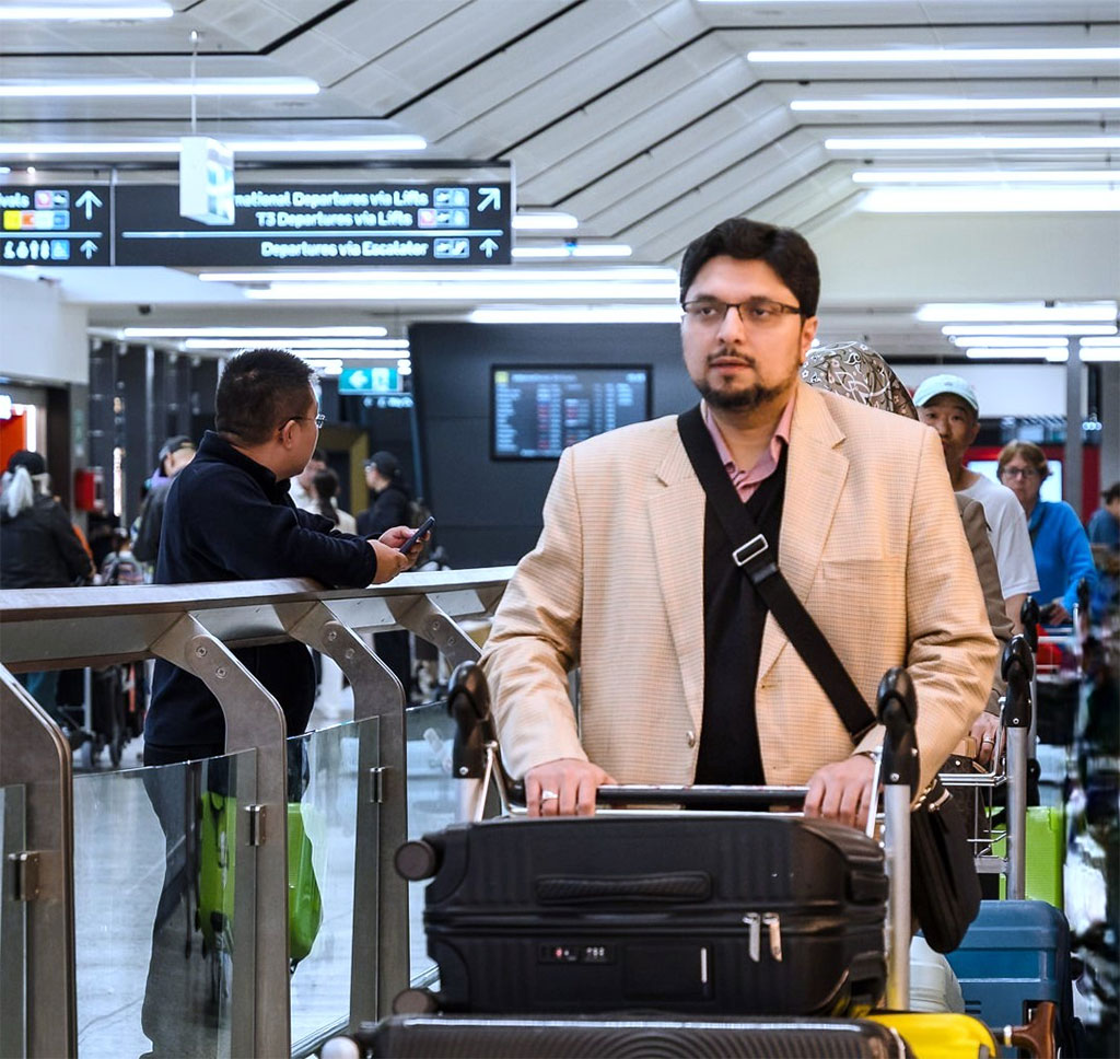 Prof. Dr. Hussain Mohi-ud-Din Qadri Arrives in Australia