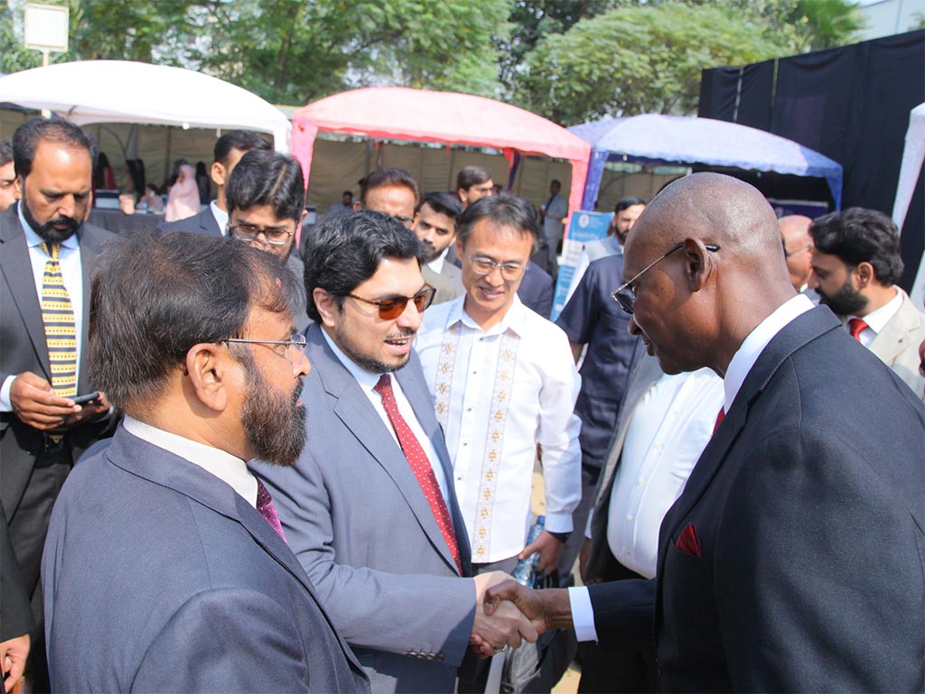 Dr Hussain Qadri Graced Day 2 of the 8th International Conference on World Religions