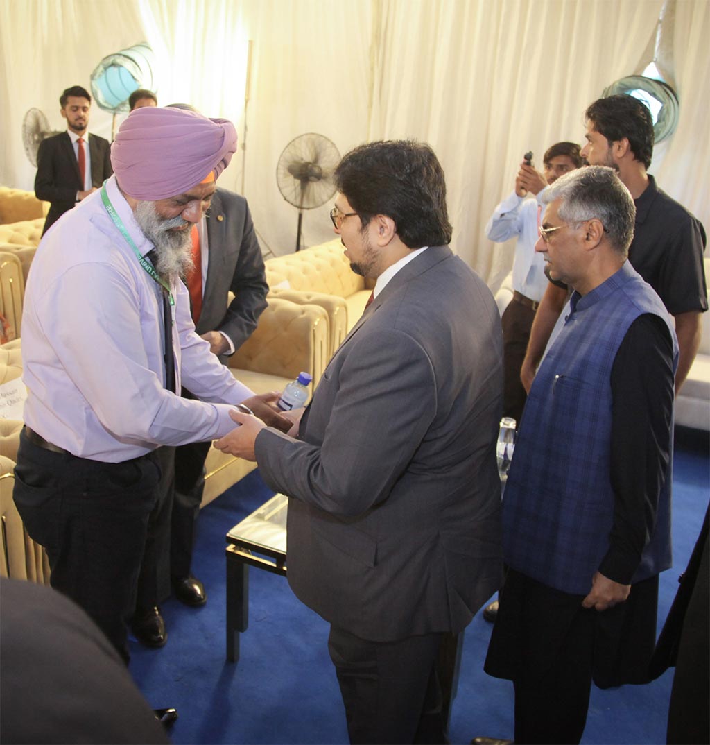 Dr Hussain Qadri Graced Day 2 of the 8th International Conference on World Religions