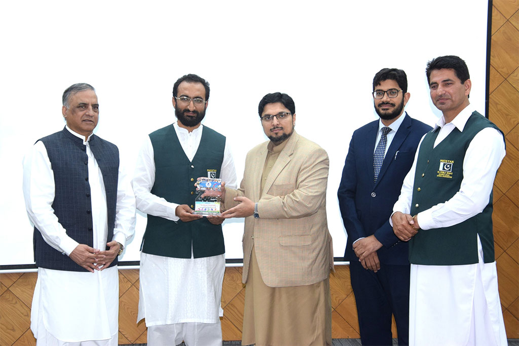 Dr. Hussain Mohi-ud-Din Qadri Graces Minhaj University Lahore Annual Sports Festival 2024-25 Closing Ceremony