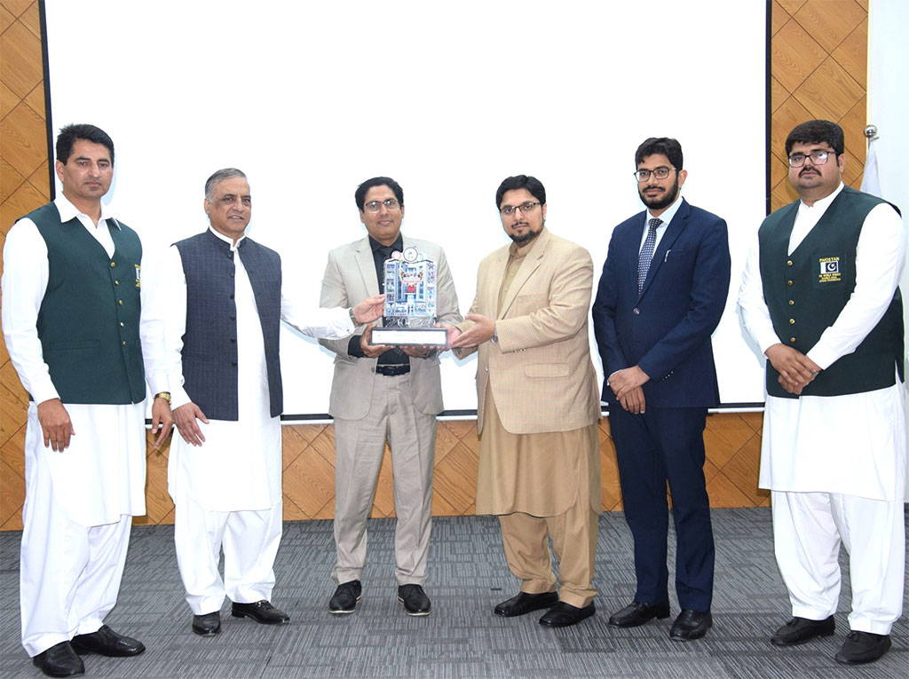 Dr. Hussain Mohi-ud-Din Qadri Graces Minhaj University Lahore Annual Sports Festival 2024-25 Closing Ceremony