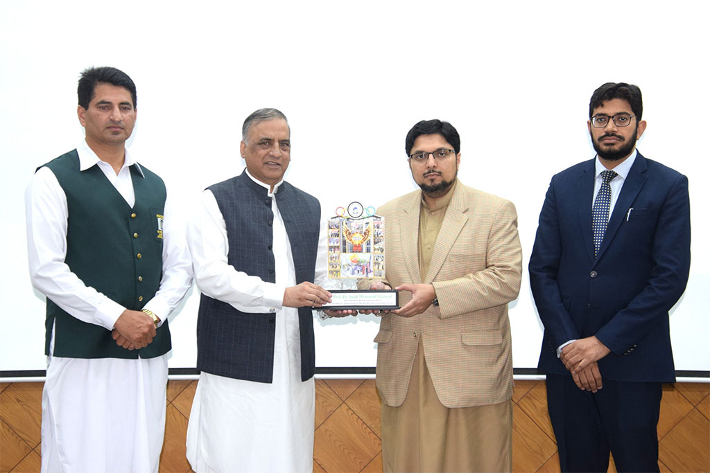 Dr. Hussain Mohi-ud-Din Qadri Graces Minhaj University Lahore Annual Sports Festival 2024-25 Closing Ceremony