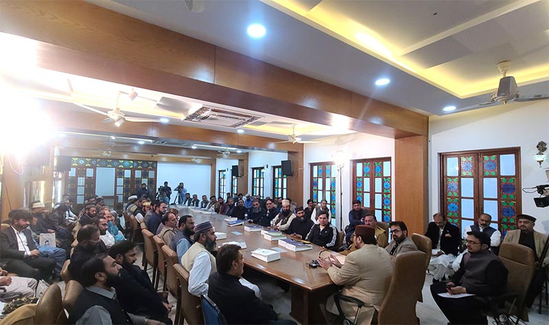 Dr Hussain Qadri Meeting with COSIS Graduates Session 2003