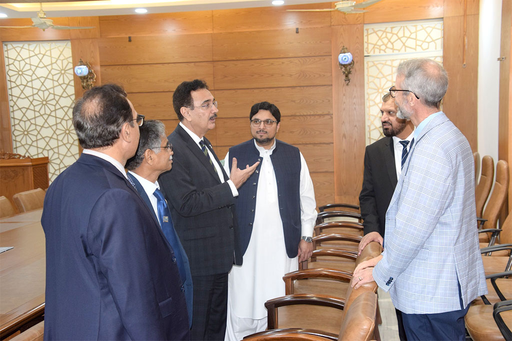 Prof. Dr. Hussain Mohi-ud-Din Qadri Welcomes Vice-Chancellors at Minhaj University Lahore