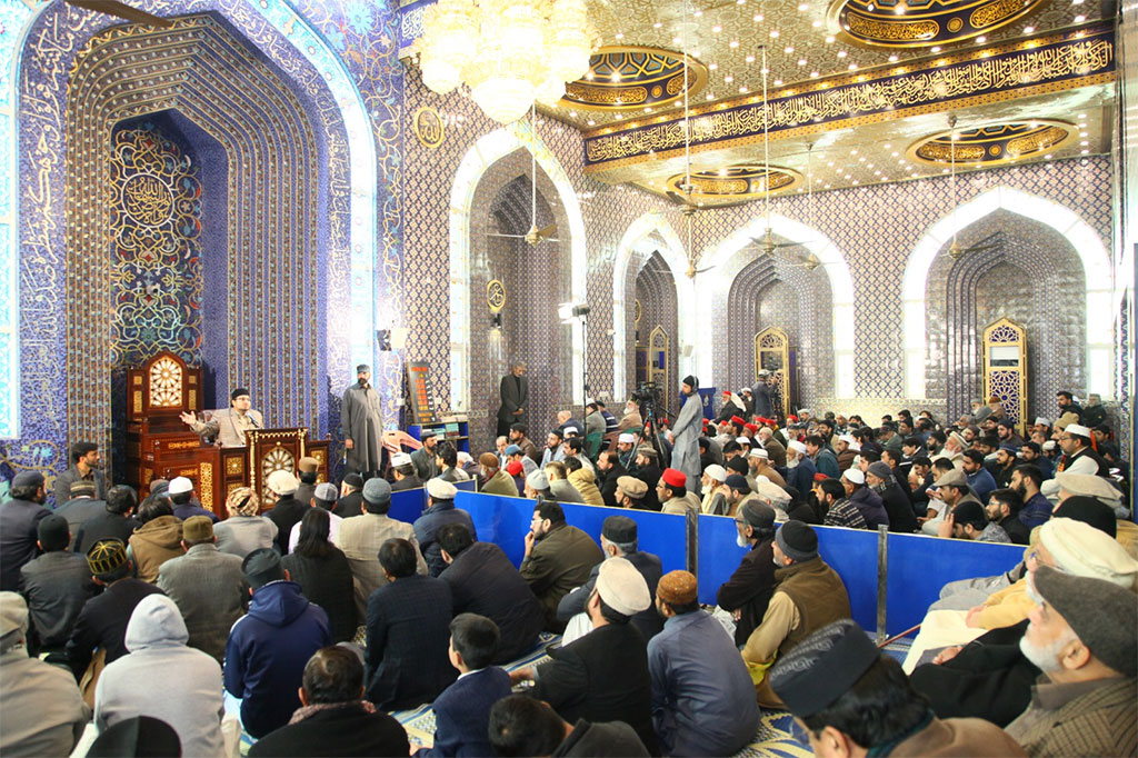 Dr Hussain Qadri address Khutba Jummah in Jamia Shaykh-ul-islam