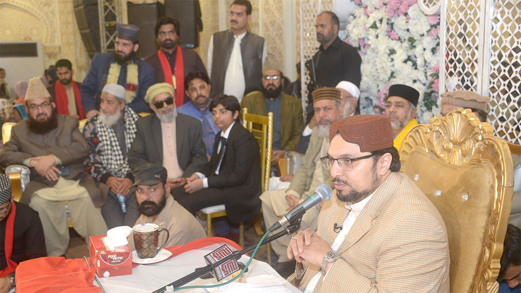 Dr Hussain Qadri addresses Hajjatul Muhadditheen Conference Lahore