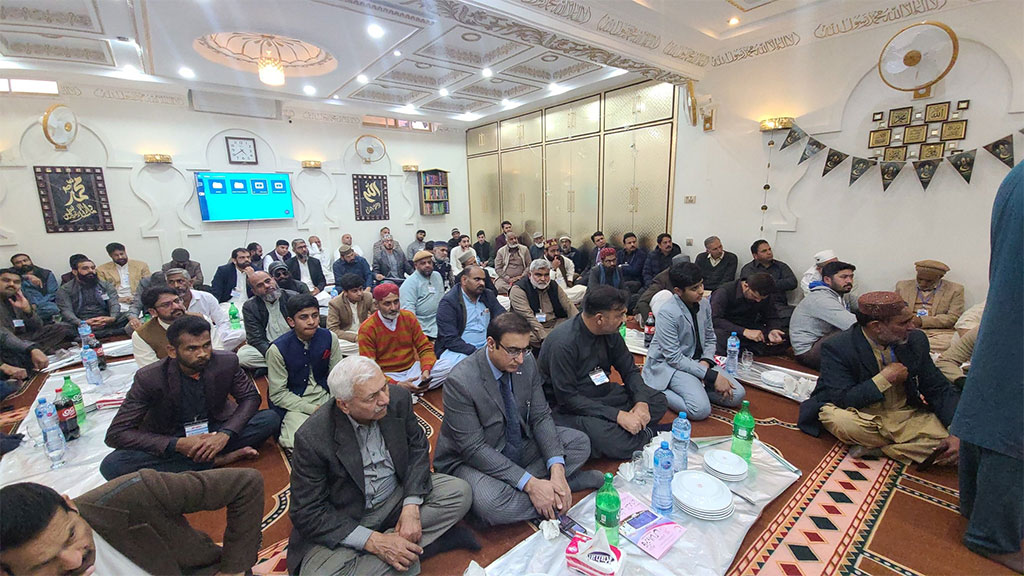 Dr Hussain Qadri participation and discussion in Workers Convention Gujranwala