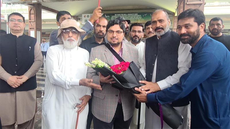 Dr-Hussain Qadri Returns After Australia SriLanka Visit Aug 2025