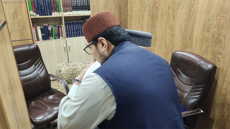 Dr HussainQadri meeting mufti abdulqayyum hazravi faridmilat research institute