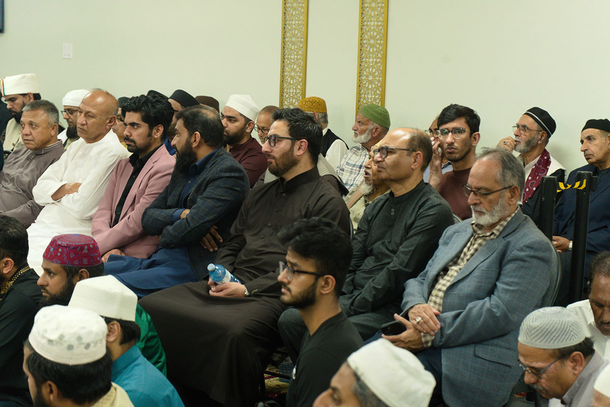 Dr Tahir ul Qadri addressing Ghaus ul Azam Conference in Canada