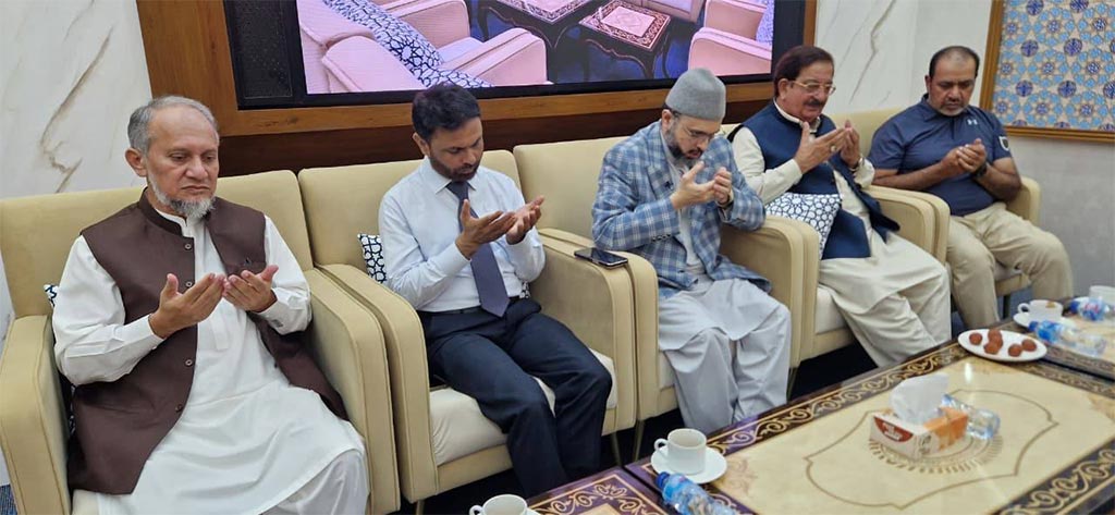 Dr-hassan qadri meeting with development council delegation