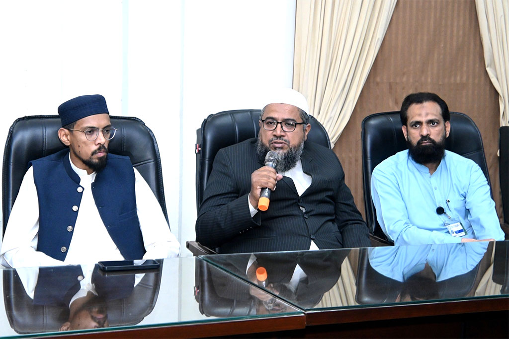 Establishment of Shaykh-ul Islam Corner at International Islamic University Library