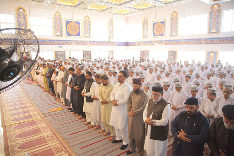 Funeral Prayer Dr Hussain Qadri Tayyab-Aslam Mother 