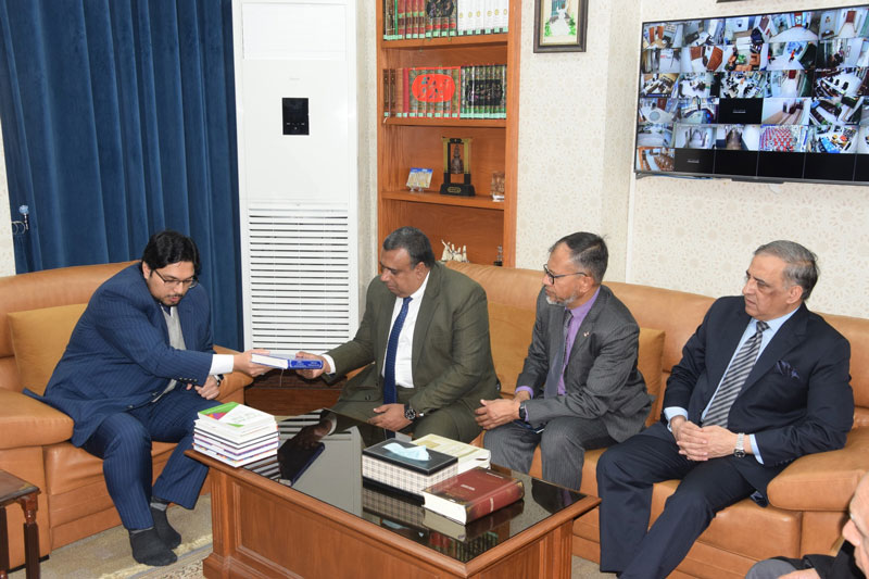 High Commissioner of Bangladesh Visits Minhaj University Lahore