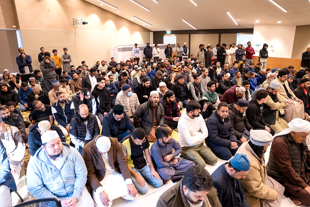Jummah Sermon by Prof. Dr. Hussain Mohi-ud-Din Qadri at Galada Community Centre
