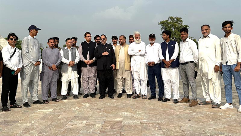 MQi Leaders Visit Minar-e-Pakistan for Milad Conference 2025