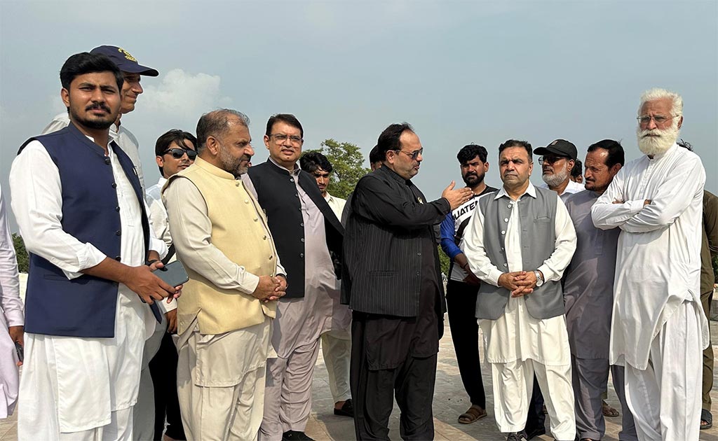 MQi Leaders Visit Minar-e-Pakistan for Milad Conference 2025