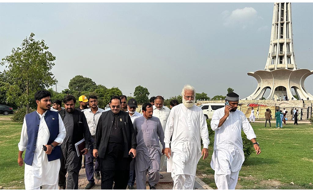 MQi Leaders Visit Minar-e-Pakistan for Milad Conference 2025