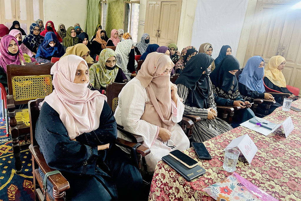 Minhaj-ul-Quran Women League Organizational Meetings Jhang A and B