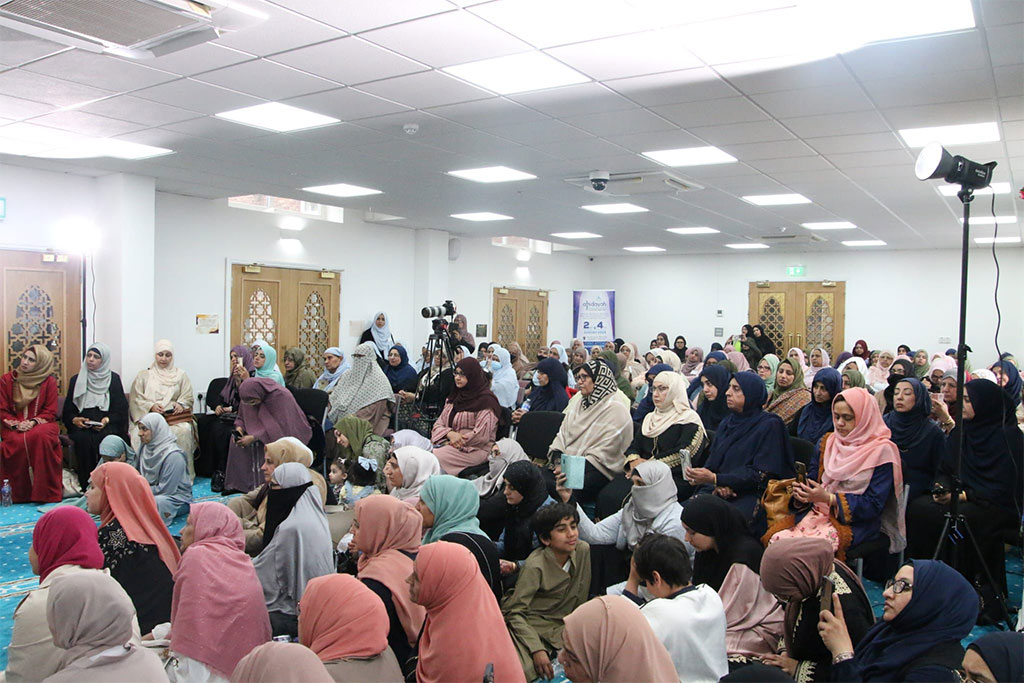 Meeting of Shaykh-ul-Islam with MWL North Zone Tanzeemat, MWL UK Executive & Project Heads & Teams