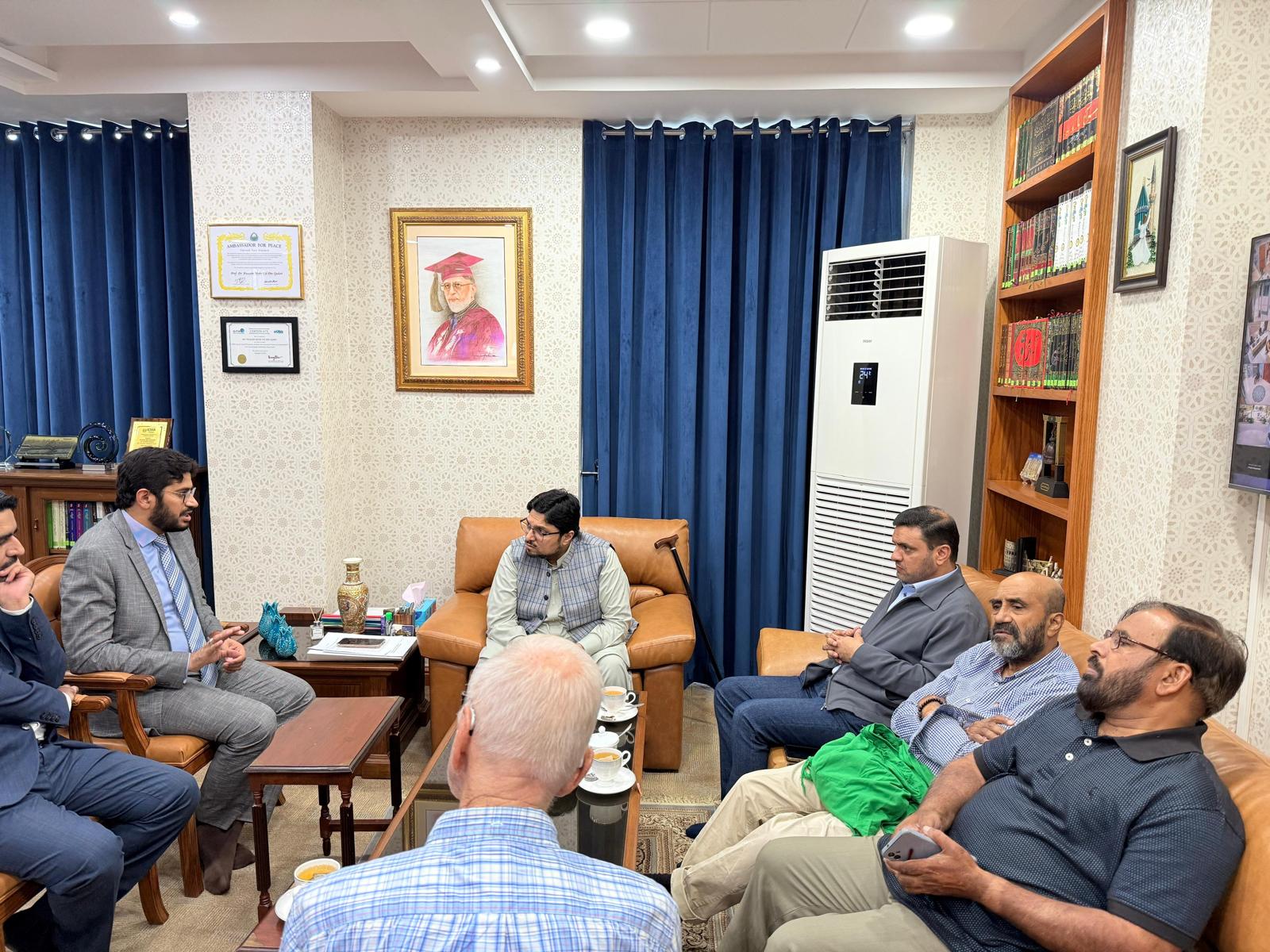 Mian Imran Ali meets Dr Hussain Mohi ud Din Qadri