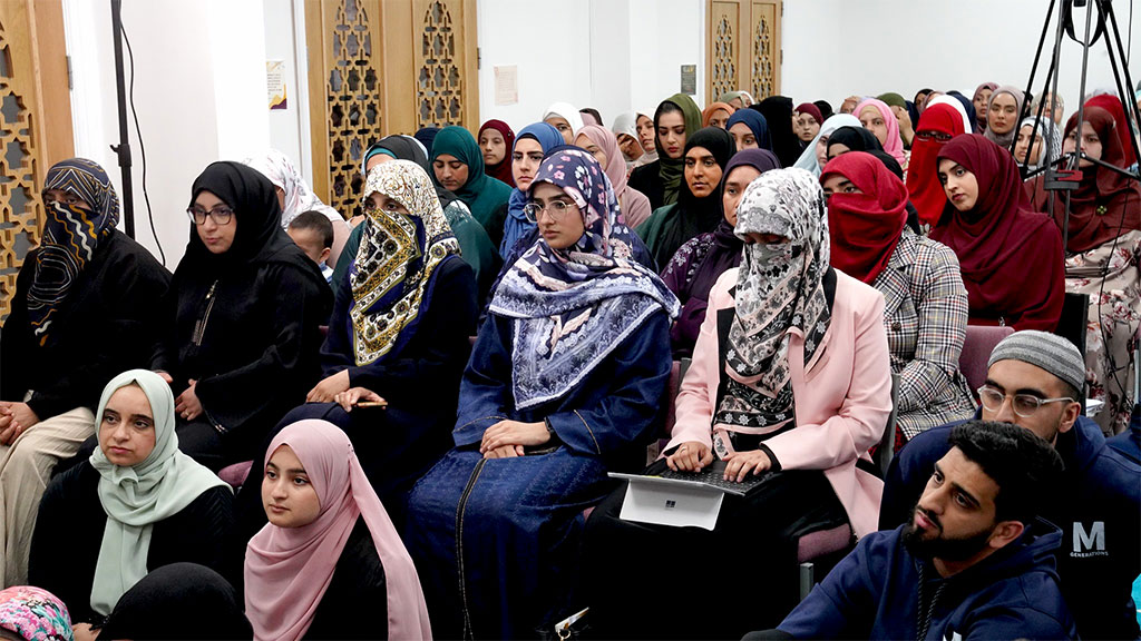 Spiritual Sitting with Shaykh-ul-Islam Dr Tahir-ul-Qadri | Minhaj Sisters & MMG UK