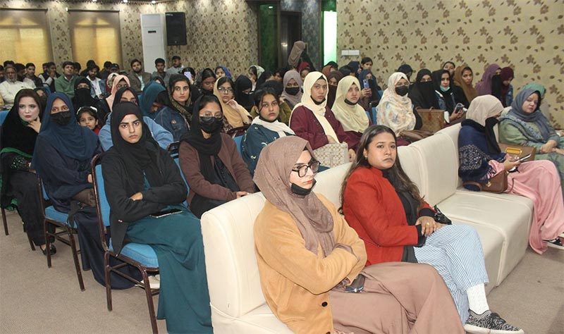Minhaj University Lahore Hosts Christmas Celebration 2025 Promoting Interfaith Harmony