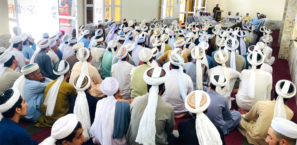 منہاج القرآن خیبرپختونخوا کی جانب سے جامعہ کریمیہ غفوریہ، ڈاگ اسمعیل خیل کو شیخ الاسلام ڈاکٹر محمد طاہرالقادری کی کتب کا تحفہ