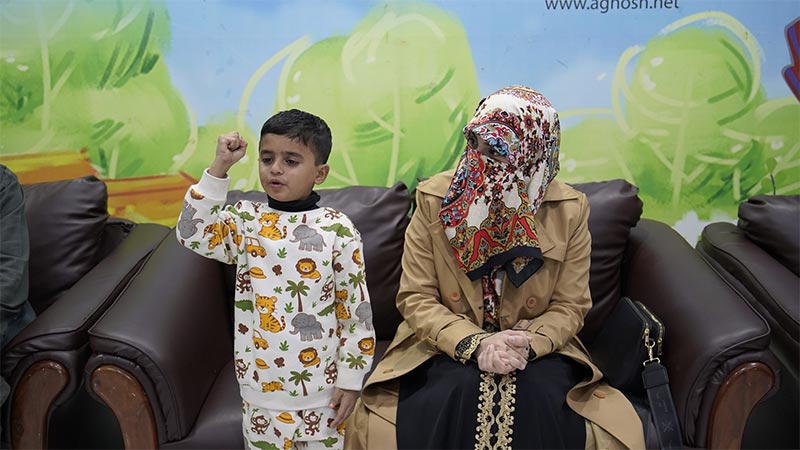 Mrs fizza hussain qadri visit aaghosh orphan care home