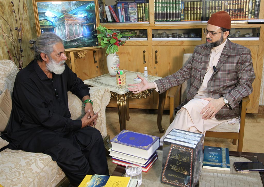 Murshid masood qazi meeting dr hassan mohi-ud-din qadri at al Qadria Lahore