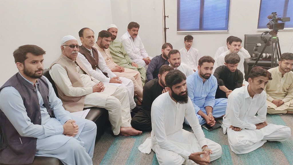 Organizational leaders of Sargodha district met with Dr. Hussain Qadri