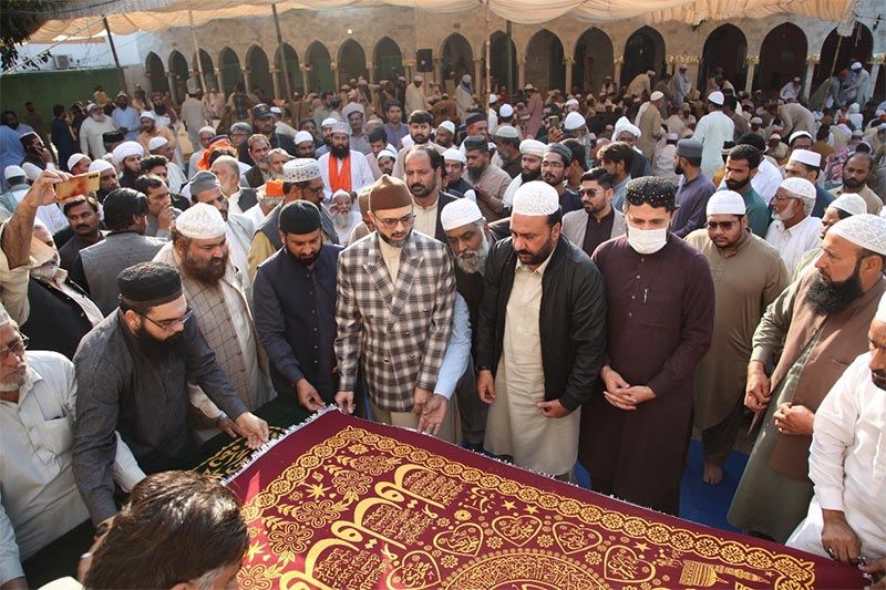 Prof Dr Hassan Mohiuddin Qadri Visit Darbar Aliya Chishtia Kamonke