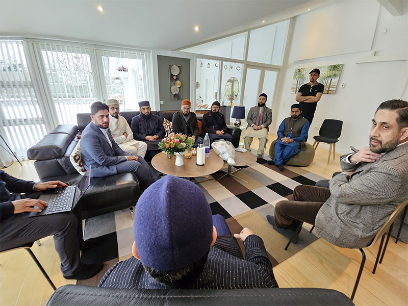 Scholars of MQI Denmark meeting with Dr. Hassan Mohiuddin Qadri