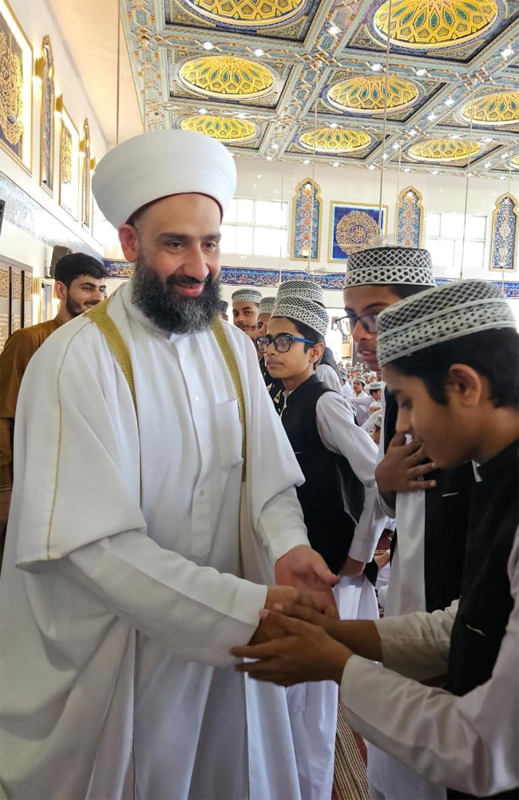 Shaykh Ahamd Badrah addressing Khutba Jummah at Jmaia al Minhaj Aghosh Complex
